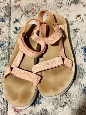 Teva Peach Strappy Outdoor Sandals
